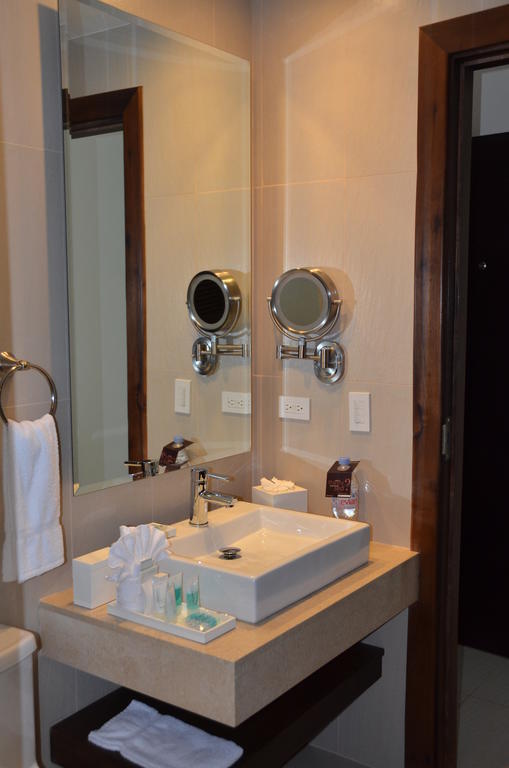 Elements Hotel Boutique Managua Phòng bức ảnh